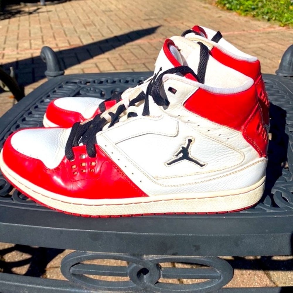 Nike high top shoes